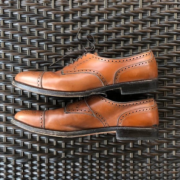 ALLEN EDMONDS Sanford Medallion Cap Toe Lace Up main image 12